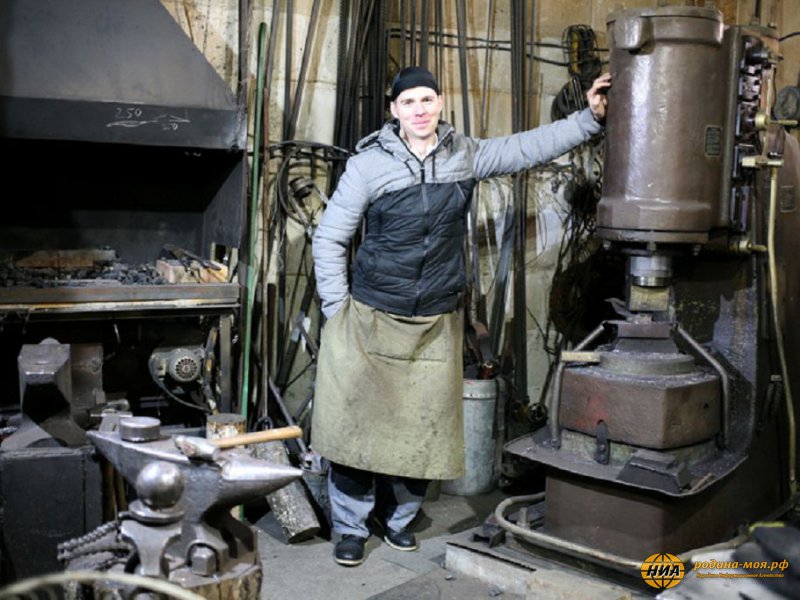 Уралец за три года научился делать «живые» скульптуры из металла